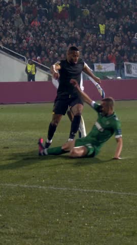 Black & Gold example at 0:09: the scorer sits the second defender down